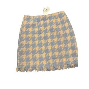 Blush Boutique Women’s Tweed Mini Skirt Size S Fringe Hem Pink/Blue